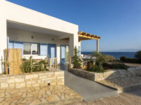 Alsea Seafront Apartments Hotels in Kythira