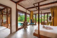 Sensations Eco-Chic Hotel - Infinity Pools
