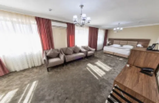 Osh Grand Hotel Chavo