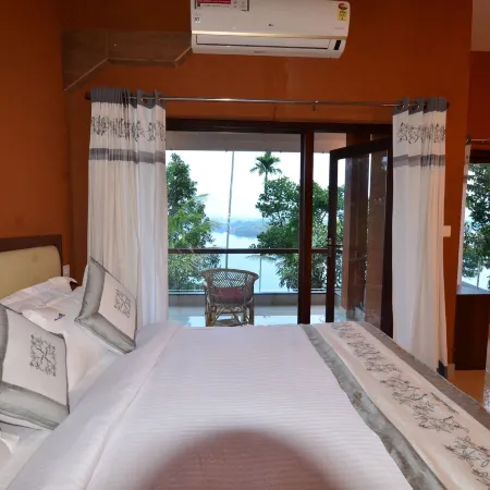 LakeRose Wayanad Resort