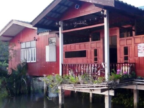บ้านบนโฮมสเตย์