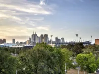 381 Cremorne Hotels in Cremorne