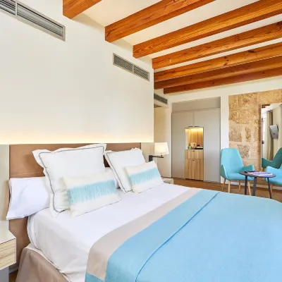Santa Clara Urban Hotel & Spa Hotels near Arab Baths