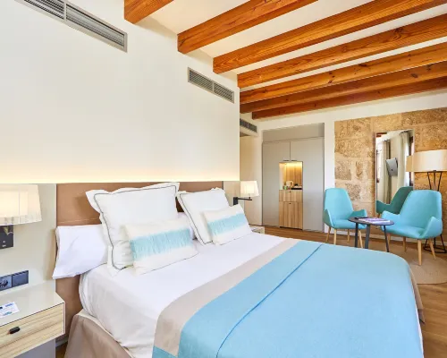 Santa Clara Urban Hotel & Spa Hotels near Arab Baths