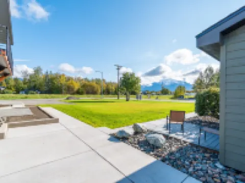 Colony Suites Hotels in Matanuska-Susitna