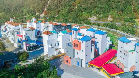 Chuncheon Vishop Pension Отели рядом с достопримечательностью «Остров Нами»