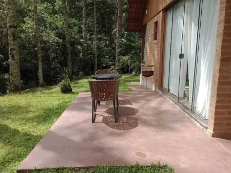 MD Luar Da Montanha Отели рядом с достопримечательностью «Escola Mineira de Falcoaria»