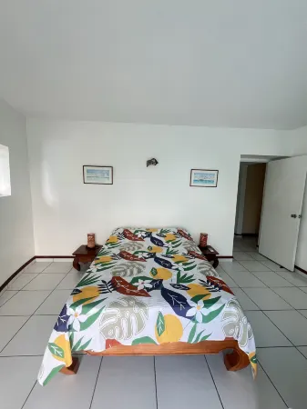 Te Tai Marama Отели в г. Утюроа