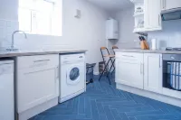 Starfish Apartment - 2 Bedroom Apartment - Tenby