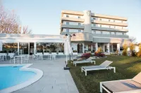 Hotel Garden Experience - Pool