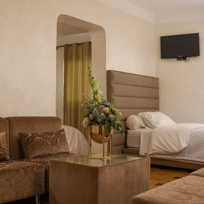 Hôtel des Lilas Hotels near Melilia