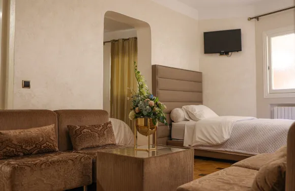 德斯利拉斯酒店