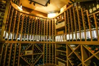 Bonniebrook Lodge Hotels in Gibsons