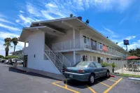 Motel 6 Westminster, CA - South - Long Beach Area