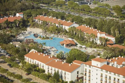 PortAventura Hotel El Paso - Includes unlimited access PortAventura Park & 1 access Ferrari Land Hotel di Vilaseca de Solcina