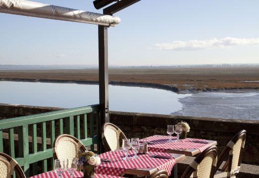 2. 호텔 라 크루아..