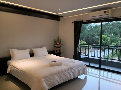 Shinjo Grand Boutique - 3-Star