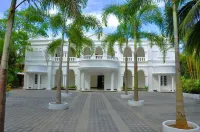 Bougain Villa