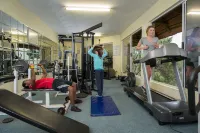Cathedral Peak Hotel - Gym