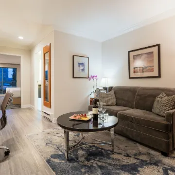 Executive Suites Hotel & Conference Center, Metro Vancouver