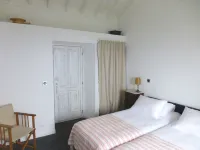 Areias da Prainha Hotels near Miradouro São Miguel Arcanjo