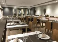 Hotel Ribaeta - breakfast