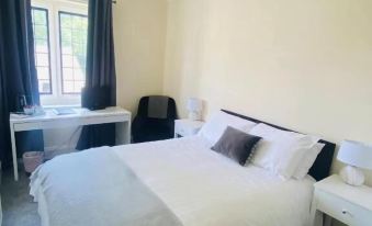 Mirfield Monastery B&B