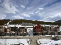 Fraser Crossing and Founders Pointe Hotels near Arrow