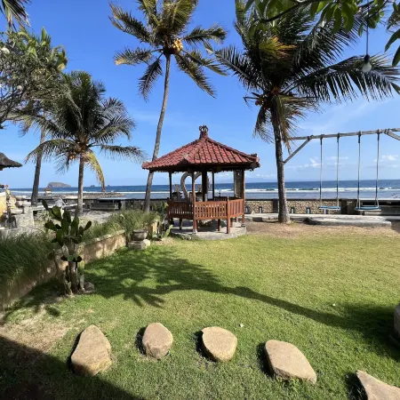 Segara Wangi Beach Cottages