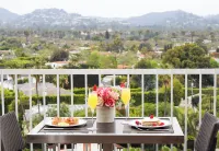 The Beverly Hilton - Romantic