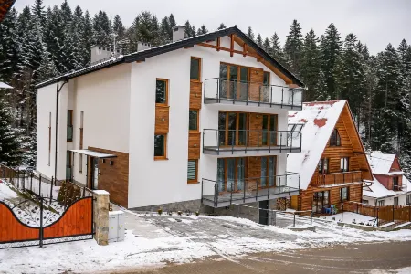 Bukowa Dolina, Sun & Snow Отели в г. Nowosadecki