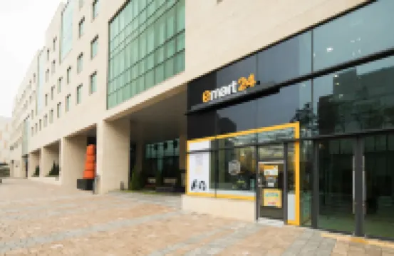 Orakai青溪山飯店, BW Premier系列 Light of Life Church polarization附近的飯店