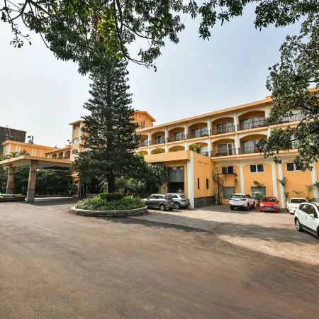Fariyas Resort Lonavala