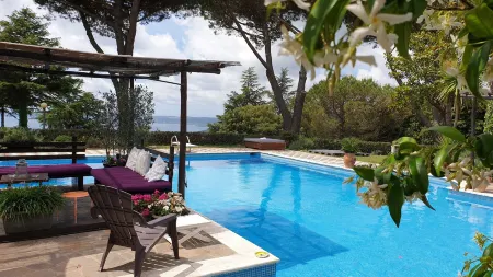 Almanuda Naturist Village Отели рядом с достопримечательностью «Соракта»