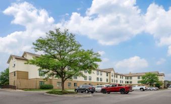 Extended Stay America Select Suites - Chicago - Naperville - West