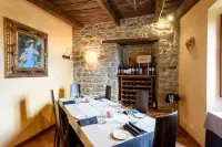 Il Borgo Dei Corsi - Charming Holiday Apartments