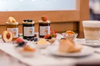 Park-Hotel Hübner - breakfast
