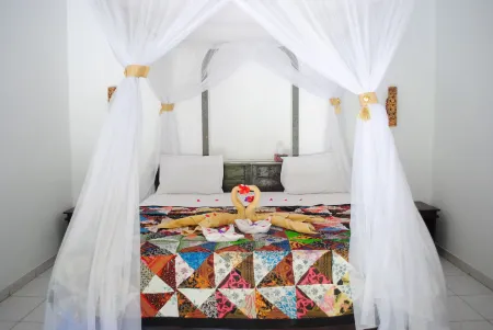 Tiara Homestay Pemuteran Bali Отели рядом с достопримечательностью «Biorock Pemuteran bali»