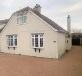Family Home Three Bed House Near the Beach Hotel di Herne Bay