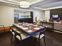 Somerset Greenways Chennai Hotels near Tidel park