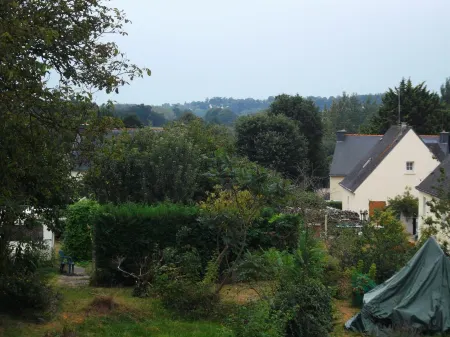 Caux-Breizh Отели в г. Понтиви