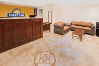 Days Inn by Wyndham Ontario Airport Hotels in Upland