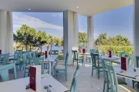 Aparthotel Tropic Garden Hotels in Santa Eularia des Riu