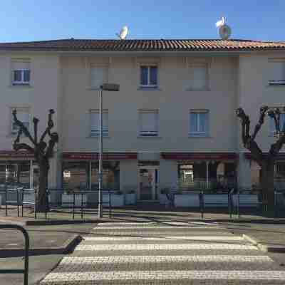 Hotel Le Logis Dauphinois Hotel Exterior