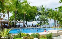 Camayan Beach Resort فنادق في مورونغ
