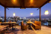 Hotel Nodo - El Hotel Que Respira - breakfast
