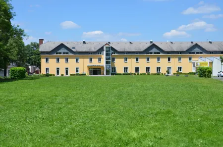 Carré Py' Hôtel Отели рядом с достопримечательностью «Carmel»