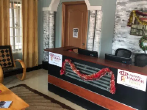 皇家卡瑪克酒店 特馬酒店