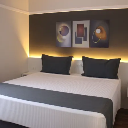 Ninety Hotel Отели рядом с достопримечательностью «Жардин»