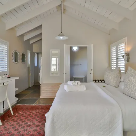 Hermanus Lodge on the Green - Solar Power